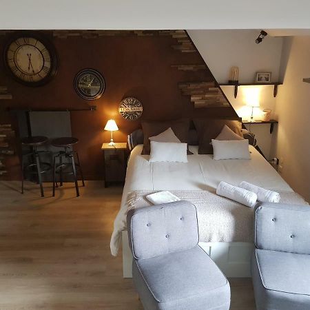 Au Detour De Gournay Aparthotel ภายนอก รูปภาพ