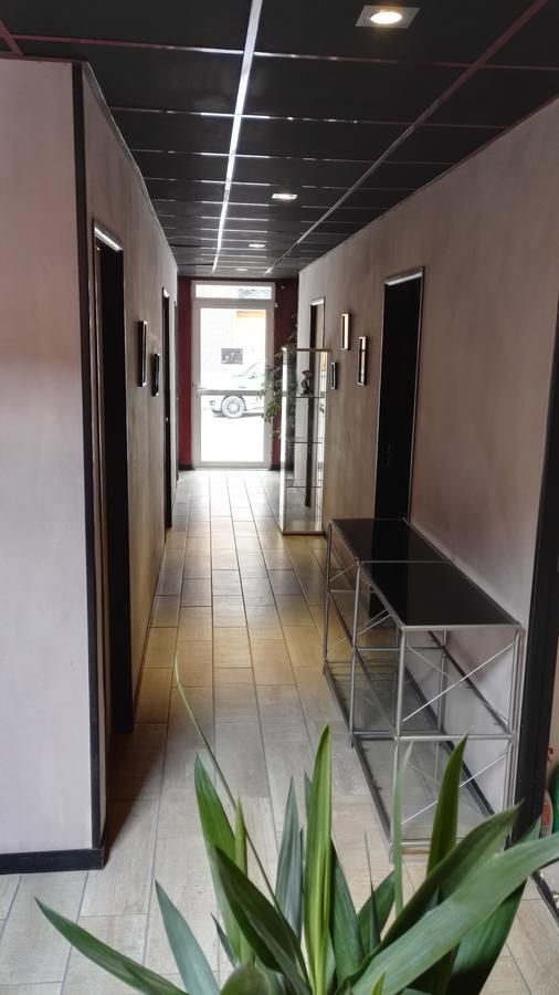Au Detour De Gournay Aparthotel ภายนอก รูปภาพ