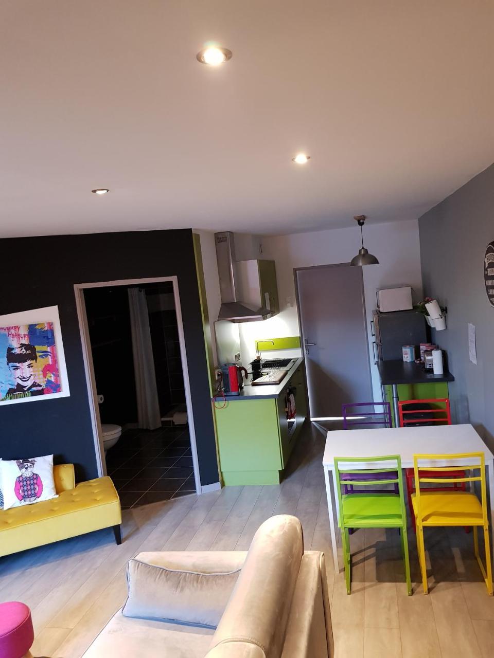 Au Detour De Gournay Aparthotel ภายนอก รูปภาพ